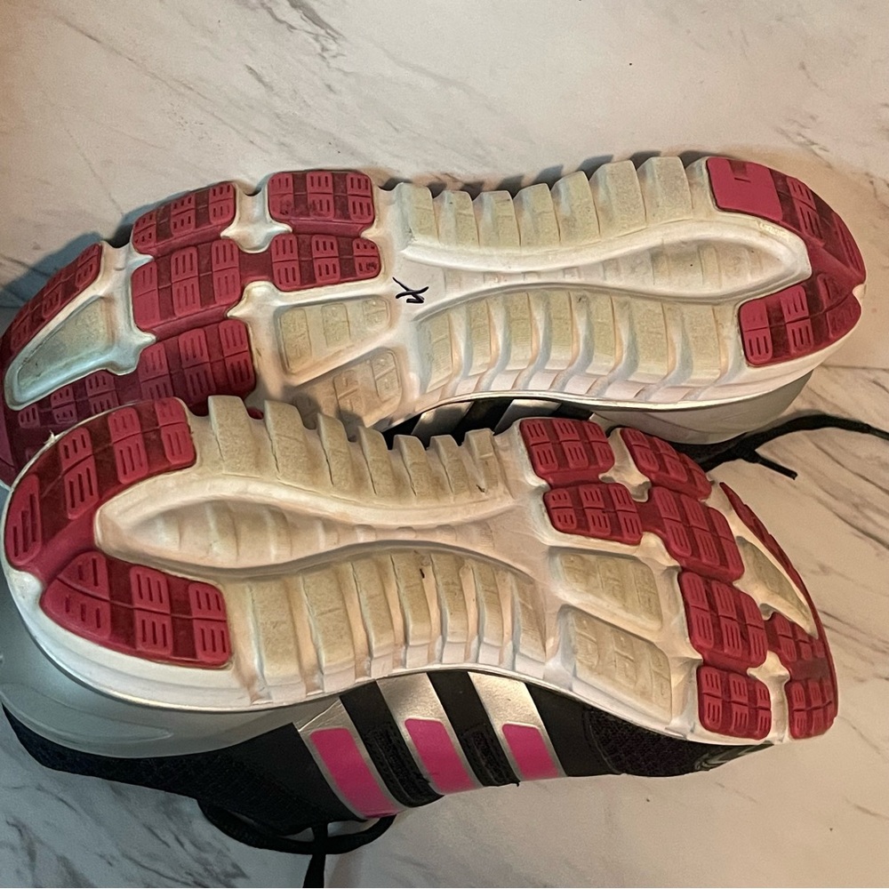 Women's Adidas Sneakers Size 8 - Picture 11 of 11